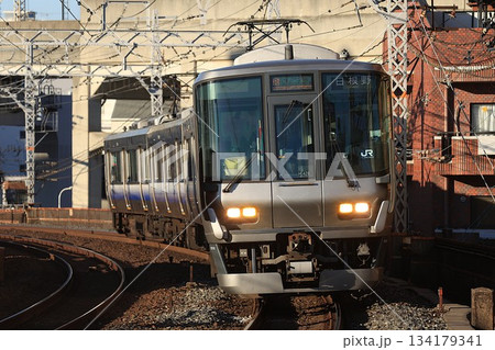 【JR西日本】223系2500番台 区間快速（阪和線：美章園駅） 134179341