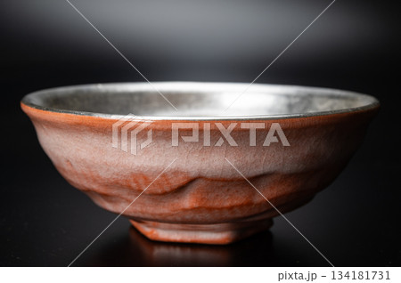 即中斎好 嶋台茶碗 金銀一双7|三代 佐々木昭楽 作・赤楽と黒楽の対茶碗 即中斎好 嶋台茶碗 金銀一双7|三代 佐々木昭楽 作・赤楽と黒楽の対茶碗 134181731