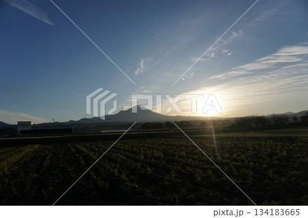 秋の鳥取　奥大山の紅葉風景 134183665