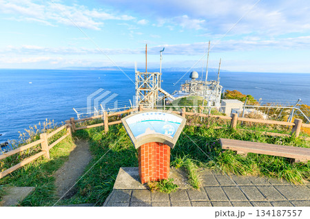 秋の竜飛崎から見た景色　青森県東津軽郡 134187557