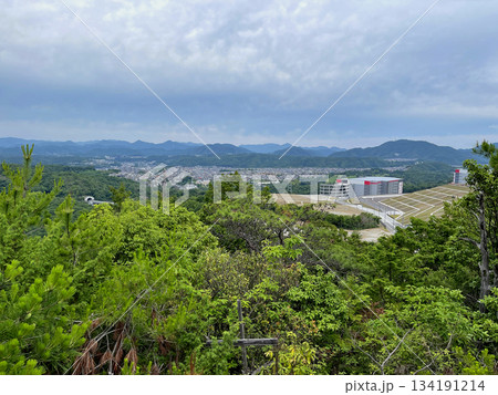 北摂里山トレイル　舎羅林山から西川方面を望む 134191214