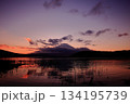 山中湖からの富士山 134195739