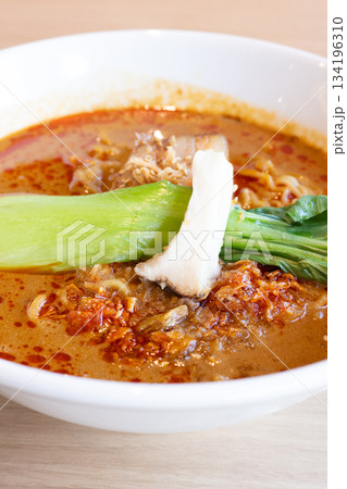 美味しい担々麺 134196310
