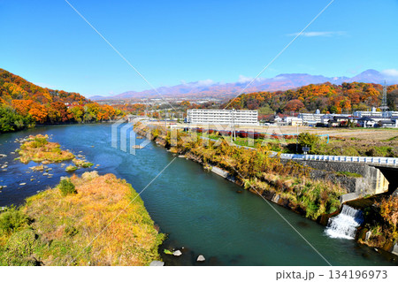 戻り橋／千曲川より下流／西浦ダム方面を望む(長野県小諸市)【2025.11】 134196973