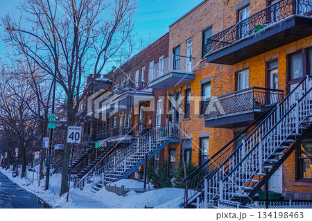 モントリオールの街並み（カナダ） 134198463