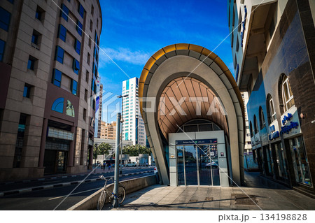 バニヤス駅の外観 134198828