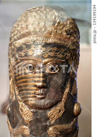 ブルガリア、ソフィア郊外、ボヤナ、国立歴史博物館、黄金製品 134199194