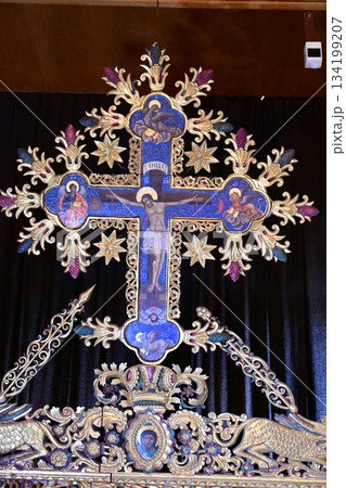 ブルガリア、ソフィア郊外、ボヤナ、国立歴史博物館、イコノスタス、十字架 134199207