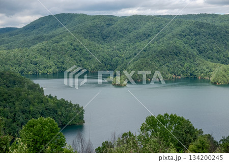 Beautiful landscape scenes at lake jocassee south carolina 134200245