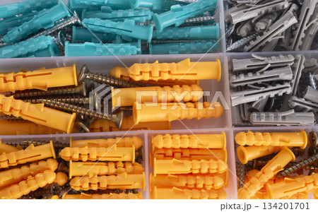 rawplug and screws rawplug and screws 134201701