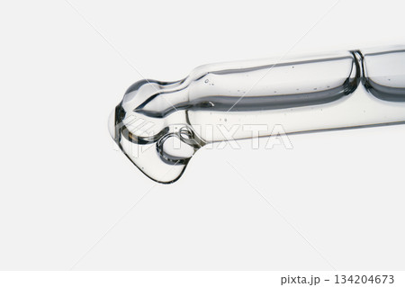 Cosmetic pipette dispensing serum, oil or hyaluronic acid 134204673