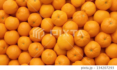 背景素材_敷き詰められたリアルなミカン 134207293