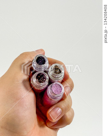 Shimmer Loose Pigment Makeup Set and Swatches 134208408