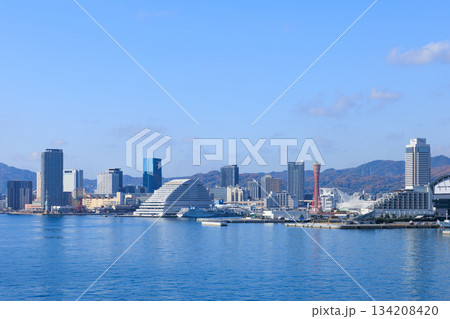 神戸の街並み (兵庫県神戸市中央区) 134208420