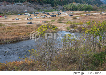 初冬の木津川風景　京都府笠置町 134210545