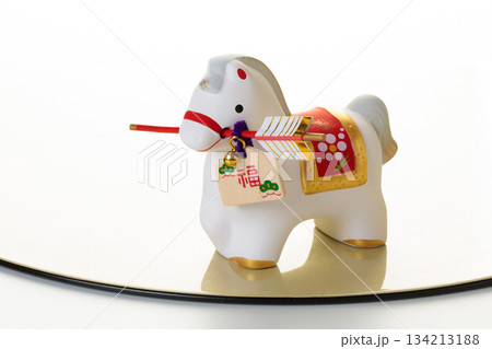 干支うま年の置物 干支うま年の置物 134213188