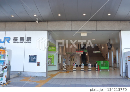 ユニバ最寄り駅 JRゆめ咲線 桜島駅（大阪市） 134213770