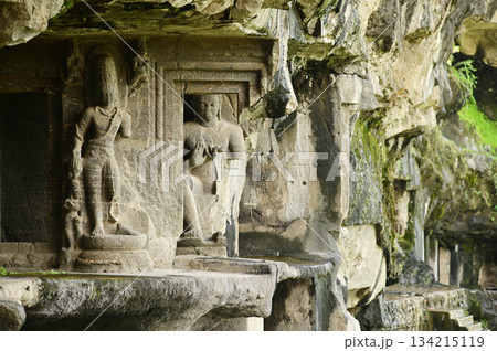The religious sites and art at the Elora Caves,a UNESCO World Heritage Site,are one of the world's largest collections of rock-cut temples, dating back to 600-1000 AD. Located at Aurangabud in India. 134215119