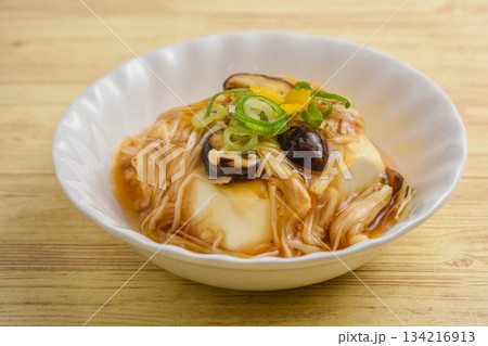 湯豆腐のキノコ餡かけ 134216913