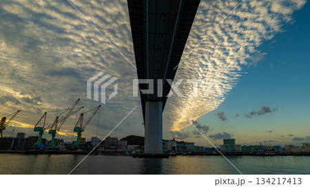 大桟橋から見た夕暮れ 134217413