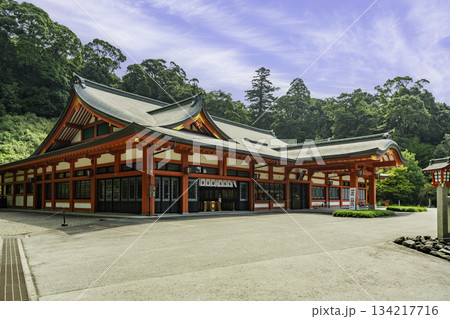 霧島神宮　神楽殿　鹿児島県霧島市 134217716