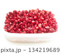 冷凍したザクロの実 134219689
