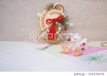 午年　走りまわる子馬 134220410