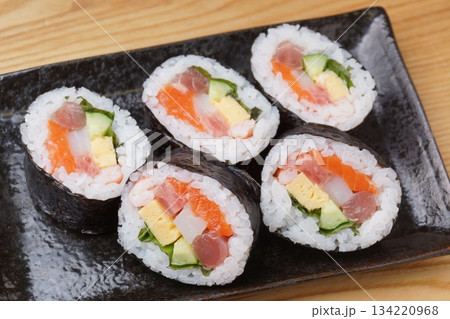 海鮮巻寿司 134220968