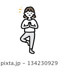ヨガをしている女性 134230929