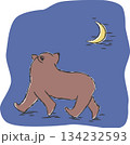 歩きながら三日月を見る熊のイラスト 134232593