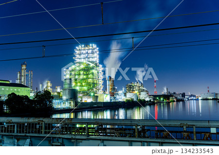 【神奈川県】川崎市扇町　工場夜景 134233543