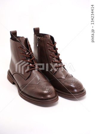 Stylish brown boots for modern fashion enthusiasts 134234414