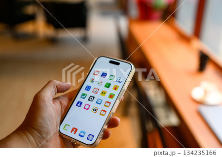 スマートフォン操作とアプリ一覧 134235166