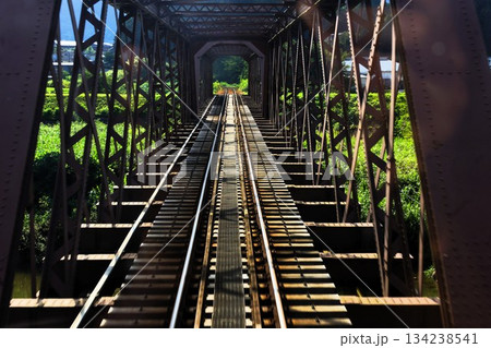 山形鉄道からの車窓風景 最上川橋梁 山形鉄道からの車窓風景 最上川橋梁 134238541