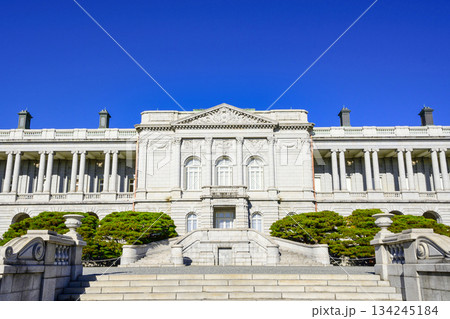 東京都　迎賓館（迎賓館赤坂離宮）　主庭からの風景　日本唯一のネオ・バロック様式による宮殿建築物 134245184