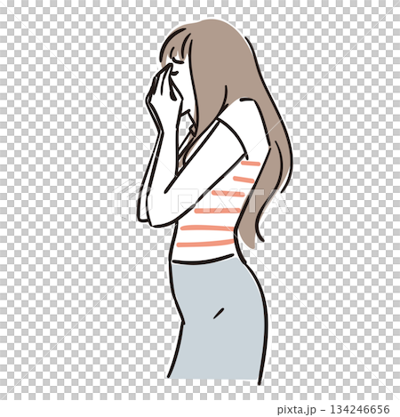 落ち込んでいる若い女性 134246656