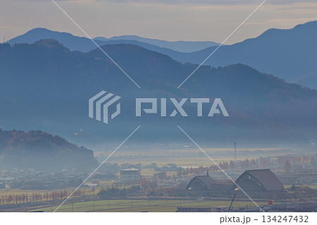 秋の八幡山からの眺望とおさごえカルチャーパーク 134247432