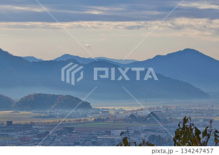 秋の八幡山からの眺望とおさごえカルチャーパーク 134247457