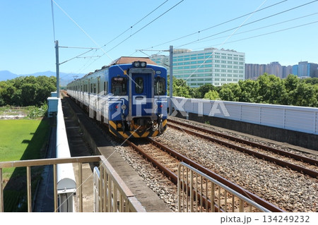 台湾 内湾線の電車 台湾 内湾線の電車 134249232