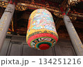 台湾　龍山寺の提灯 134251216