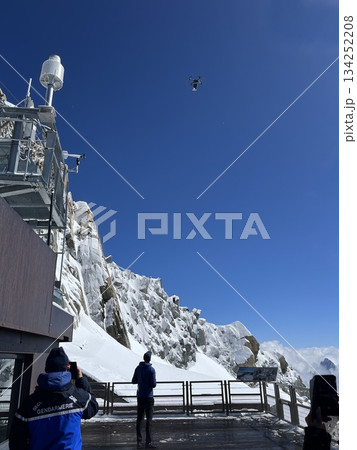 モンブランのエギーユ・デュ・ミディ展望台 134252208