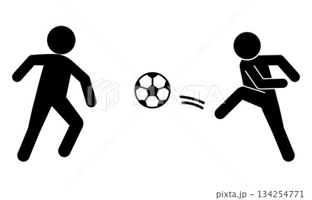 サッカーをプレイする2人の人物のシルエットイラスト サッカーをプレイする2人の人物のシルエットイラスト 134254771