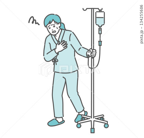 点滴中に胸の痛みや気分の悪さを訴える女性患者（副作用・急変） 134255686
