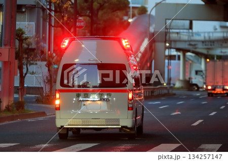 救急車　イメージ 134257147