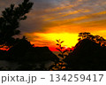 日本一の堂ヶ島の夕日 134259417