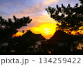日本一の堂ヶ島の夕日 134259422