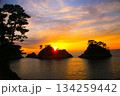 日本一の堂ヶ島の夕日 134259442