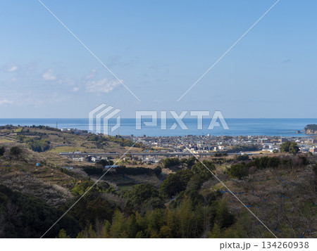 南部梅林から見る街と海の風景 134260938