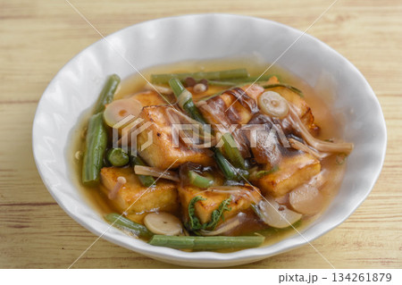 厚揚げの山菜あんかけ 厚揚げの山菜あんかけ 134261879