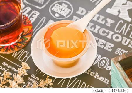 ティータイムのプリン ティータイムのプリン 134263360